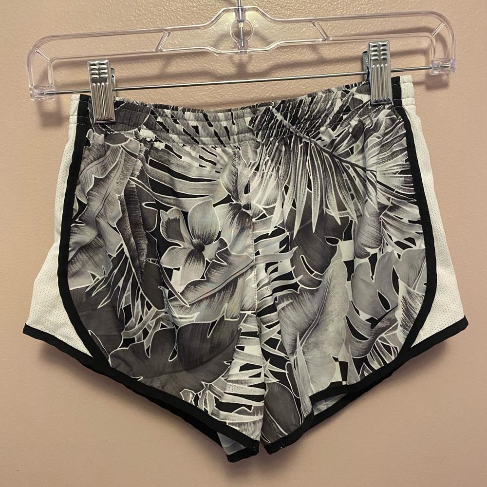 Girls Nike Running Shorts